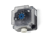 P232 Adjustable differential pressure switch